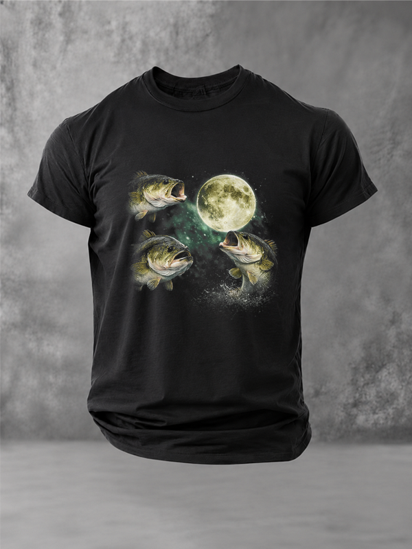 Bass Fish Howling to The Moon Vintage Angler Fisherman T-Shirt