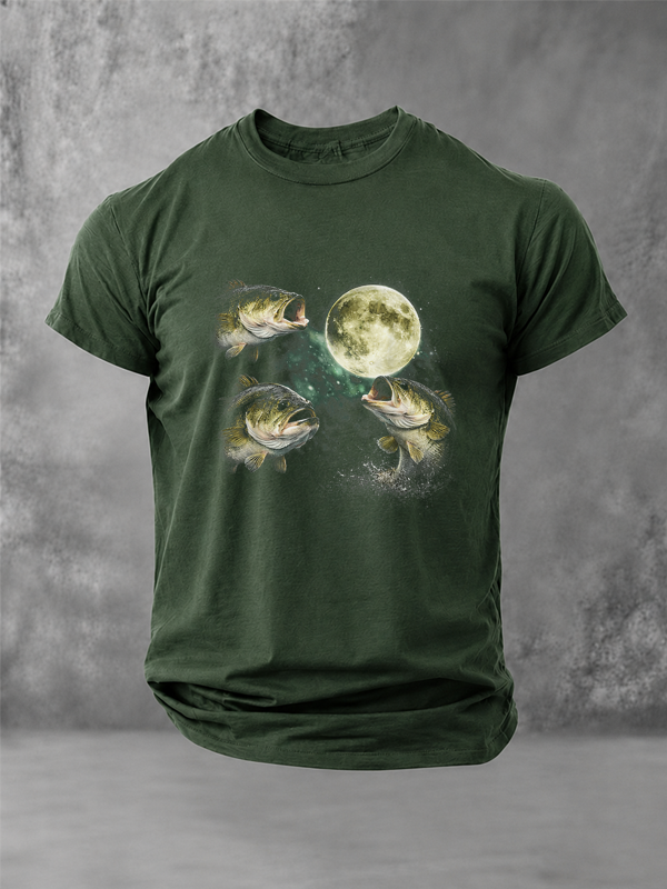 Bass Fish Howling to The Moon Vintage Angler Fisherman T-Shirt
